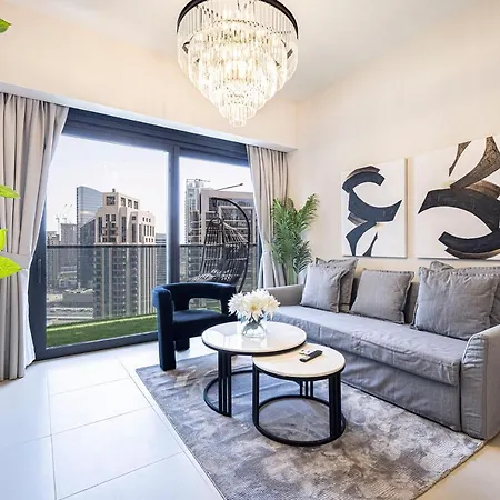 Magnificent Brand New Lux 2 Bedroom Opera District Dubai Exterior photo